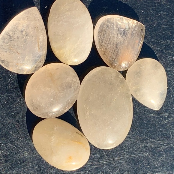Genuine 402.00 Cts Golden Rutile Quartz Cabochon Lot - Picture 17 of 17